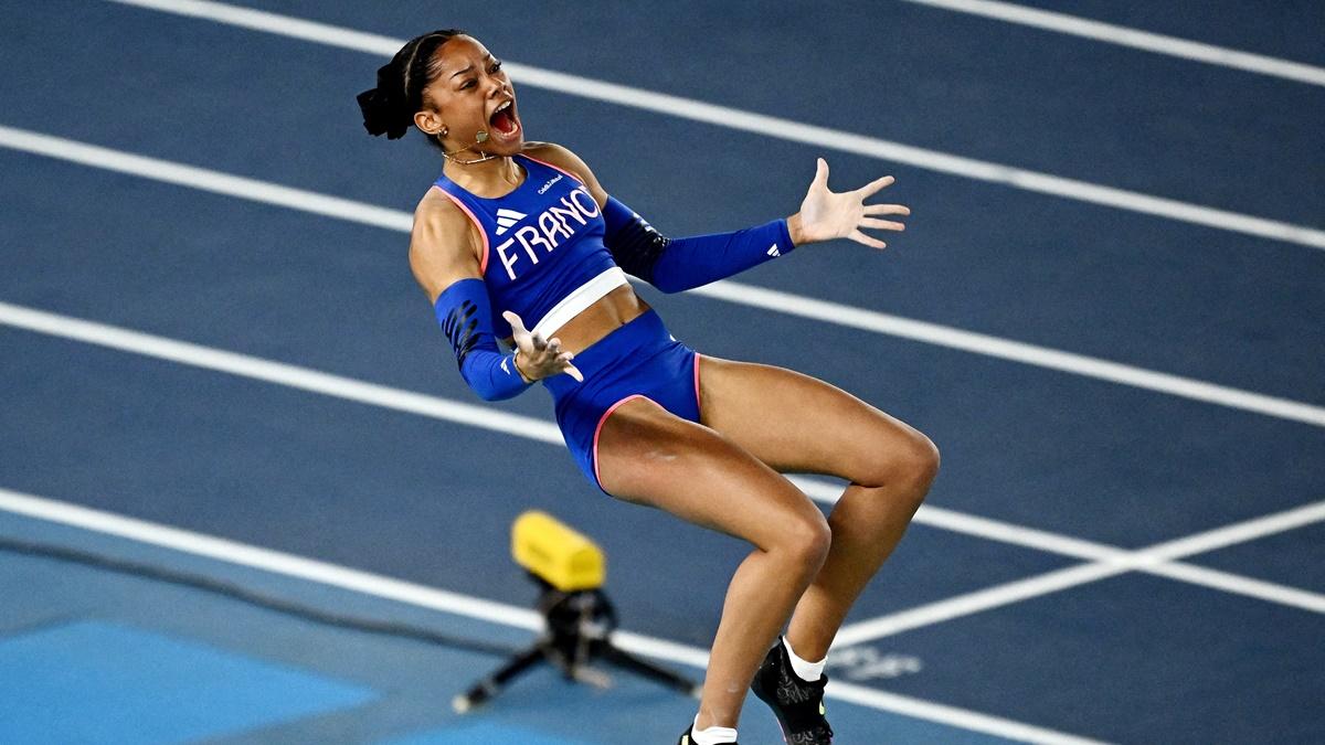 France's Marie-Julie Bonnin reacts after clearing 4.75 metres in the women's Pole Vault final.