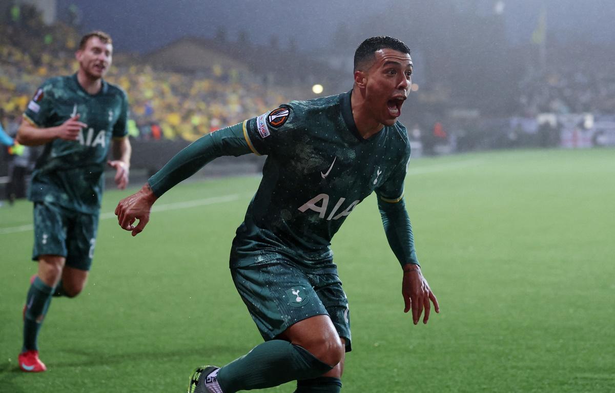 Pedro Porro celebrates scoring Tottenham Hotspur's second goal.