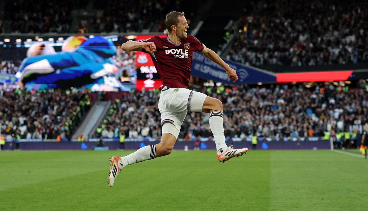West Ham United's Tomas Soucek celebrates