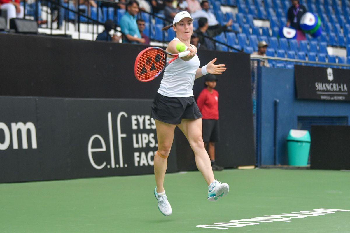 Slovenia's Tamara Zidansek defeated Netherlands' Arantaxa Rus 6-1, 7-6 (6)