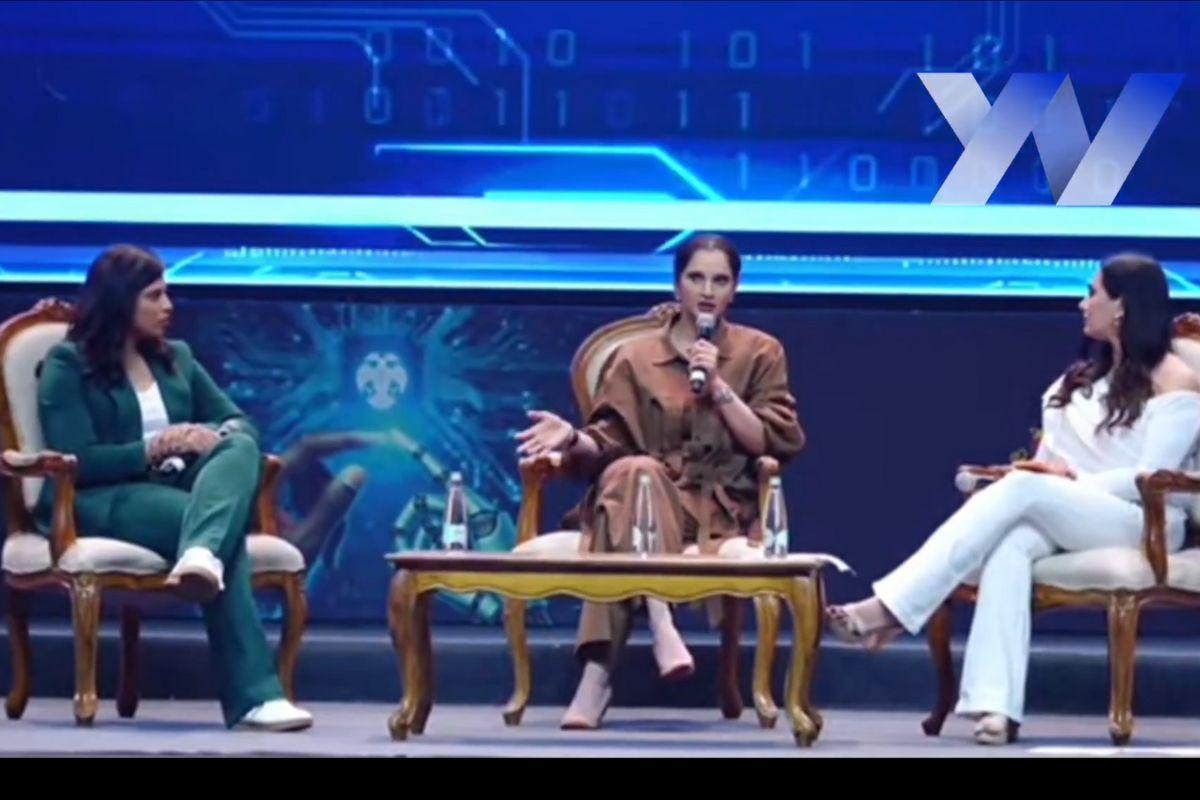 Indian cricketer Richa Ghosh, Sania Mirza and moderator Mayanti Langar at the Future Makars Conclave on Thursday