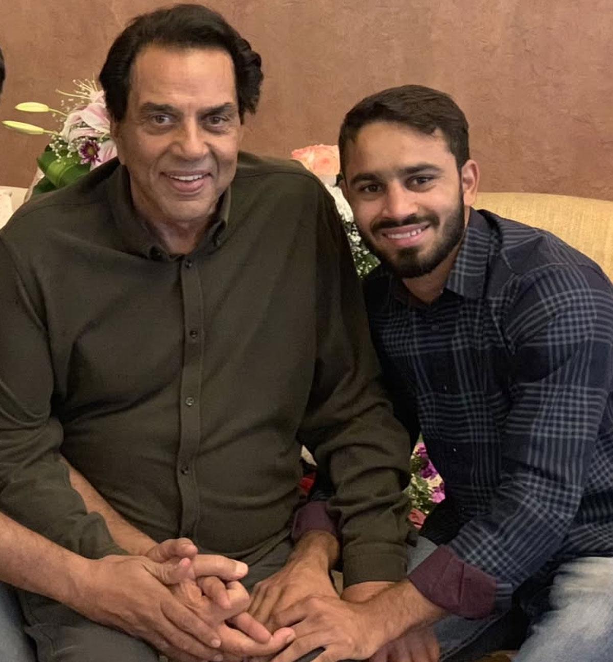 Amit Panghal with Dharmendra