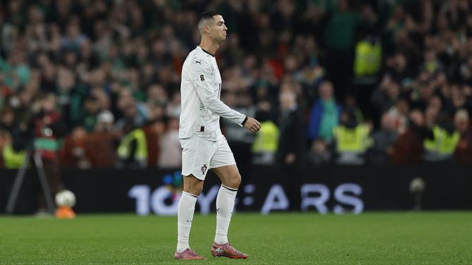 Cristiano Ronaldo Cristiano Ronaldo