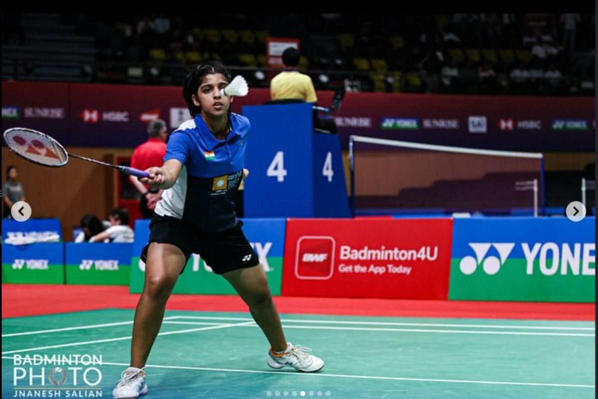 Teen Tanvi Sharma stunned second seed Nozomi Okuhara in the pre-quarterfinal of the Syed Modi International tournament in Lucknow on Thursday.