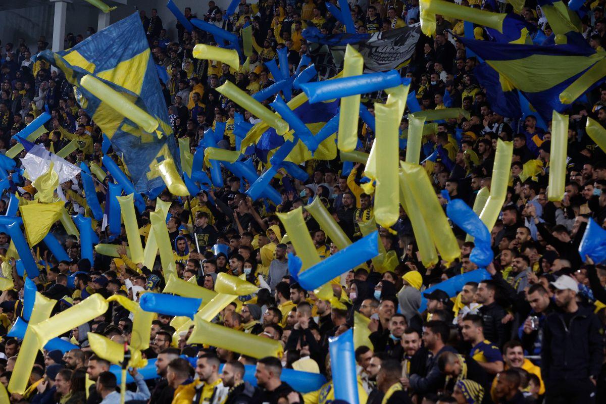 Maccabi Tel Aviv fans will not be allowed to attend the Europa League match between the Israeli club and Aston Villa following protests 