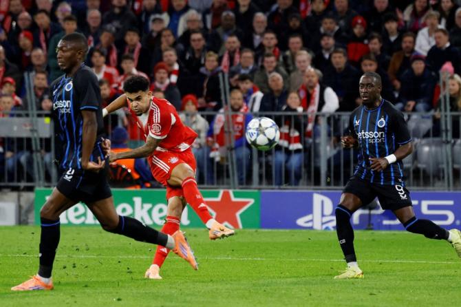 Bayern Munich's Luis Diaz scores their third goal